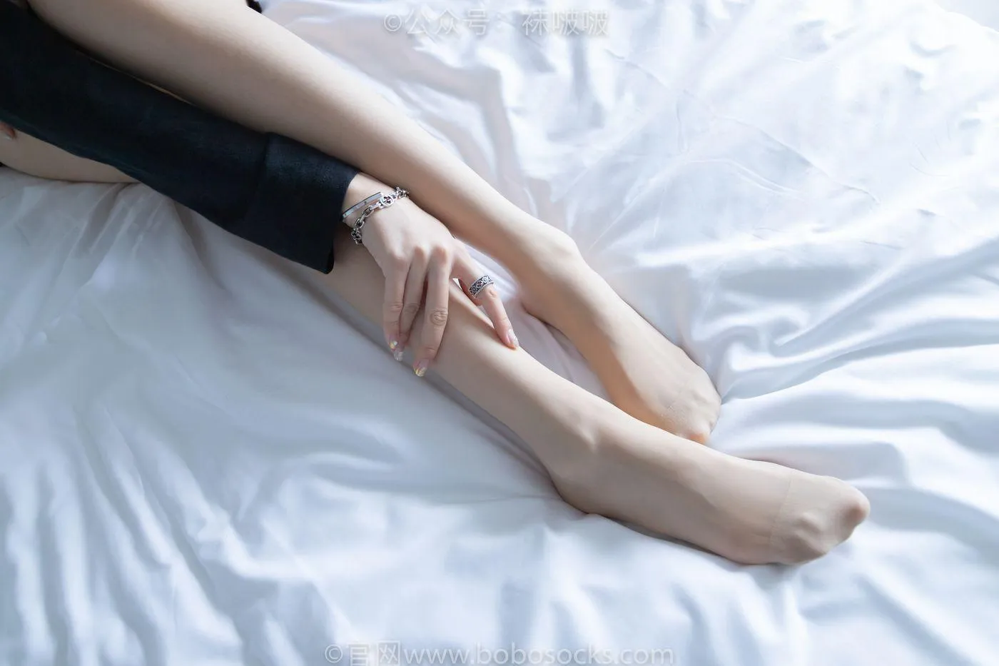[BoBoSocks袜啵啵]NO.015 稚予-阿迪板鞋、白色短棉袜、肉丝 [135P]插图3